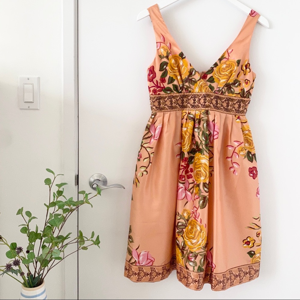 Pretty in Peach Beaded Cocktail Dress Size S Excellent (Worn Once)